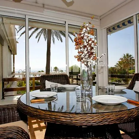 아파트 San Juan Beach Views - Beach & Pool